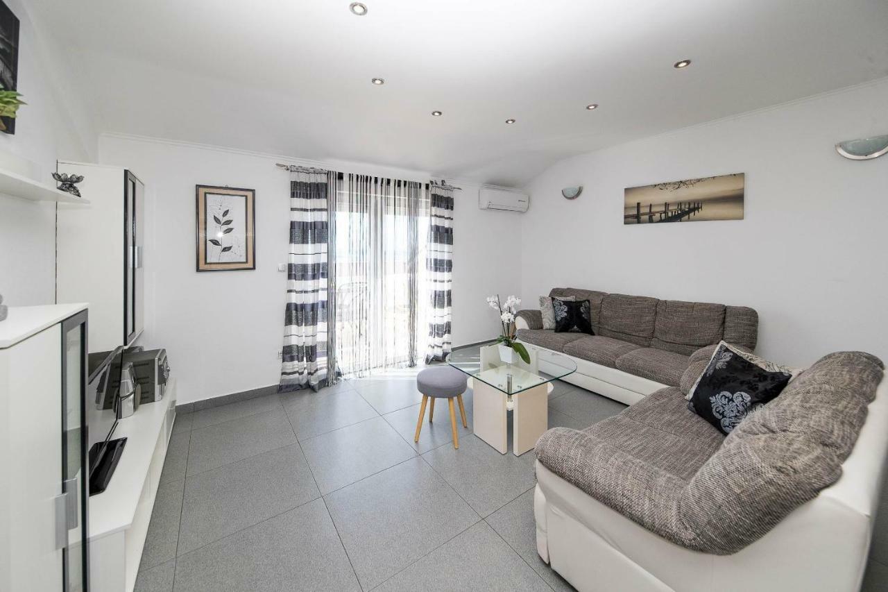 Apartmani Jordanka Crikvenica Exterior foto